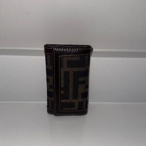 🚨FLASH SALE - Authentic Fendi Key Holder with COA🚨